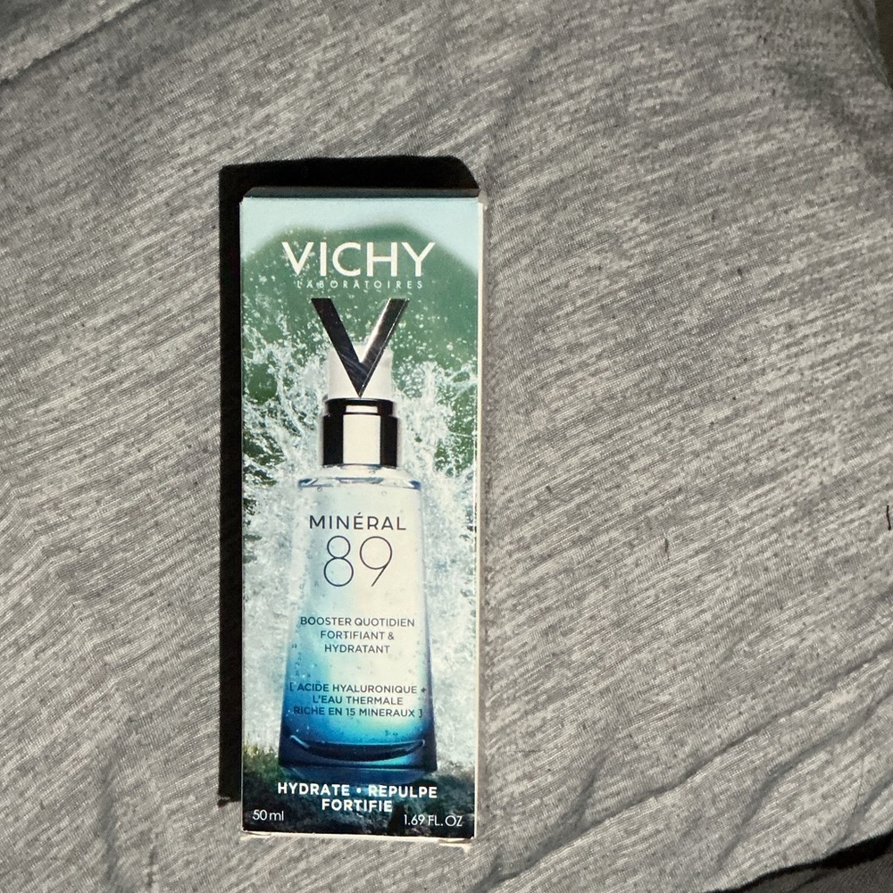 Vichy Mineral 89 Hydrating Serum 50ml NIB